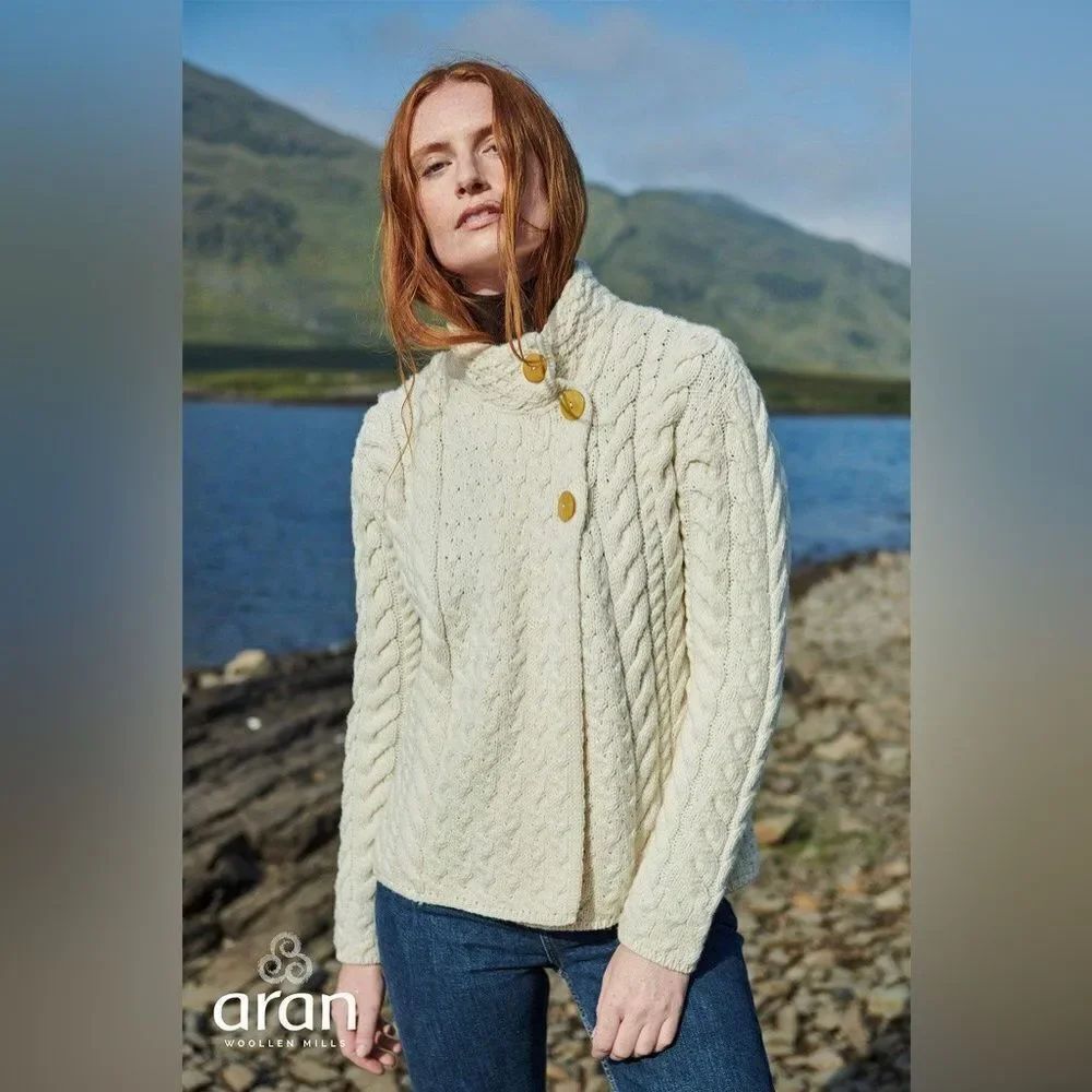 Aran Woollen Mills Super Soft Merino 3 Button Sweater Ivory Medium